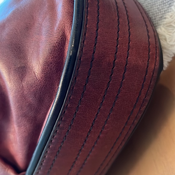 Charles David leather hobo wine burgundy deep red VGUC - Picture 13 of 16